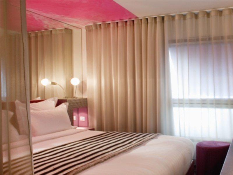 Le 7 Eiffel Hotel By Malone Paris Bagian luar foto